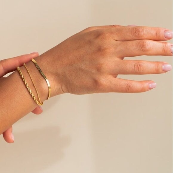 YOU PICK 2! Waterproof Gold chain Bracelets stack tarnish free gold chain PRETTY - Picture 11 of 12